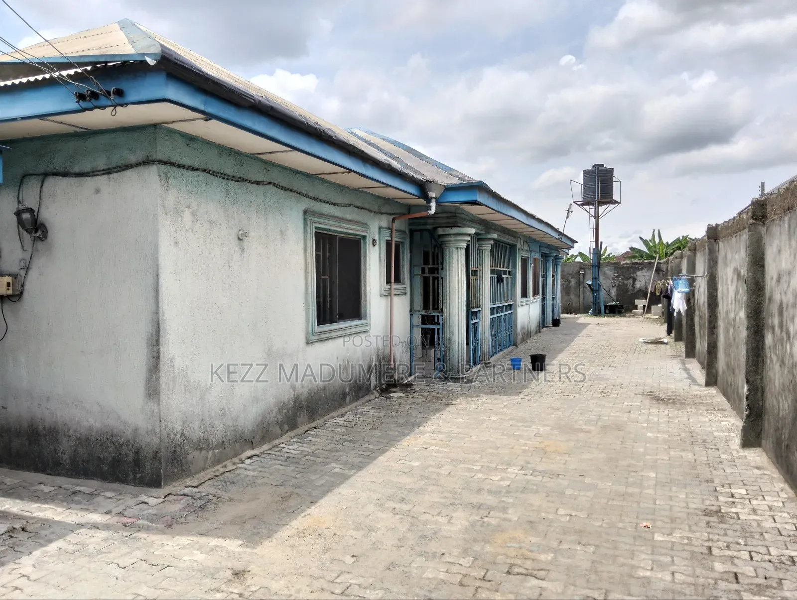 4bdrm Block of Flats in Rumuodomaya , Port for sale in Port-Harcourt