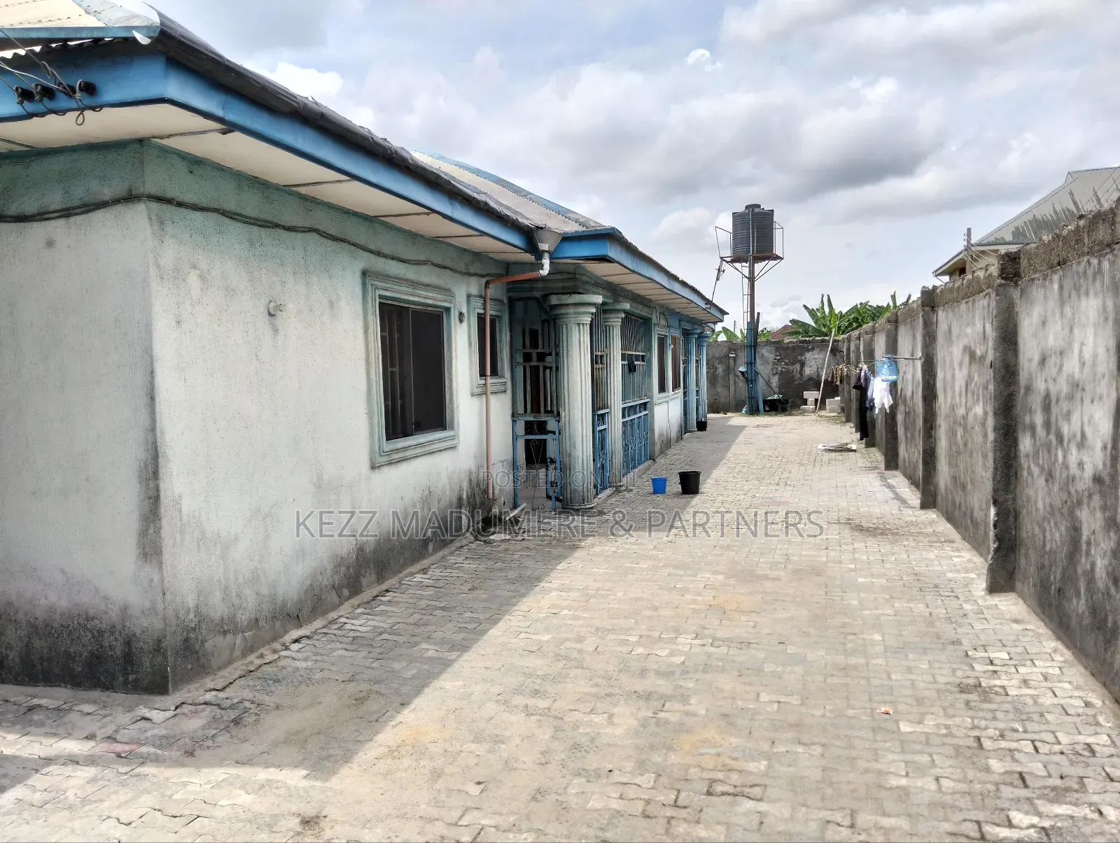 4bdrm Block of Flats in Rumuodomaya , Port for sale in Port-Harcourt