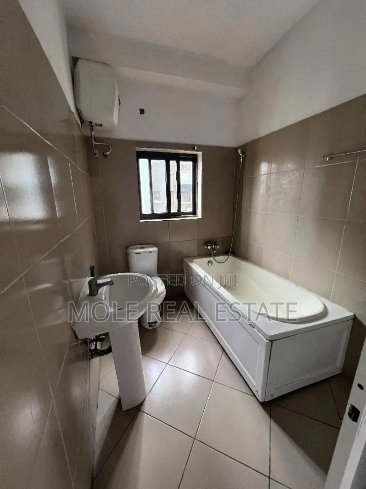 9bdrm Duplex in Egbeda for sale in Egbeda / Egbeda