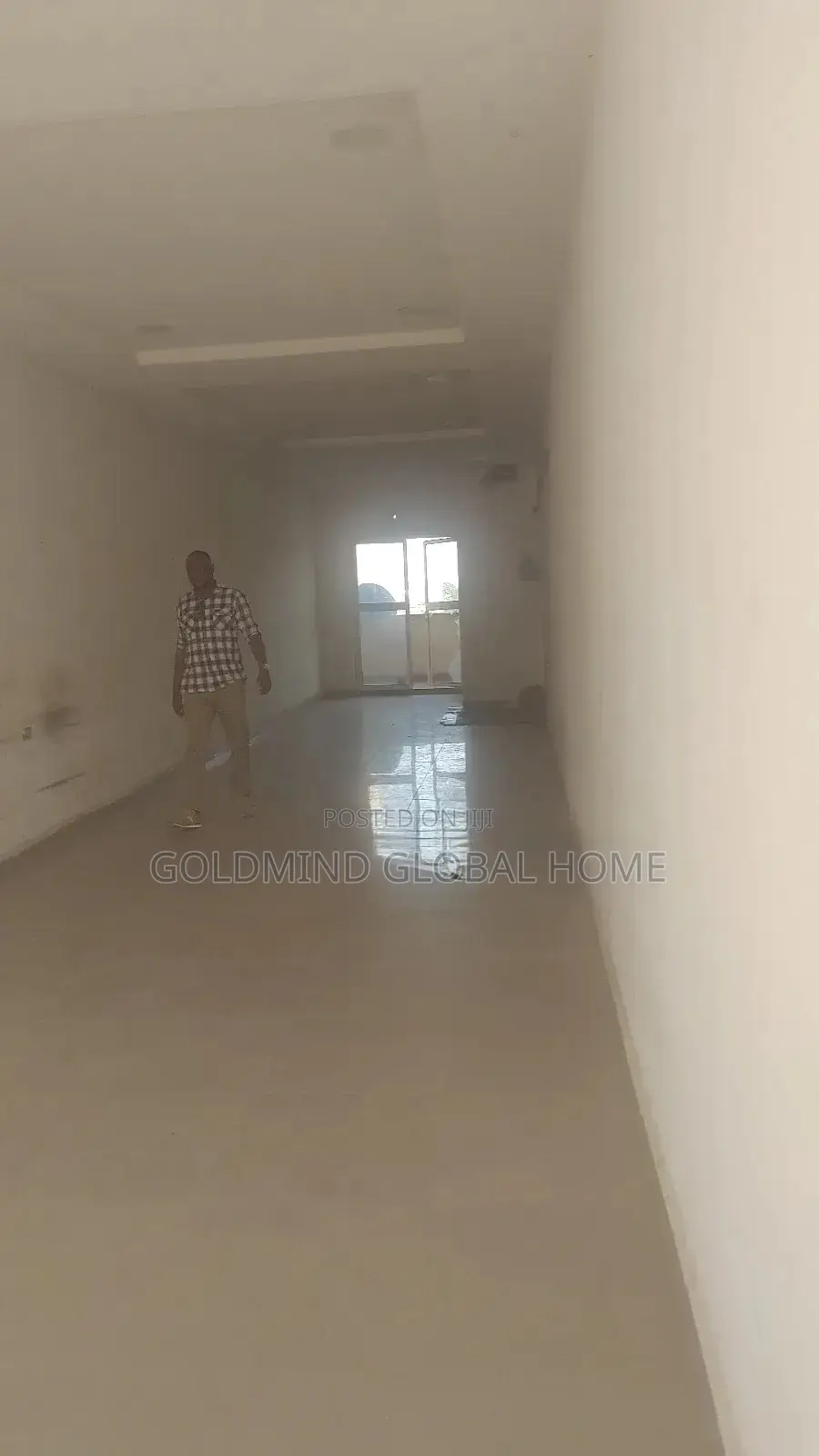 Shop Space in Gwarinpa Ground Floor for Sale in Life Camp
