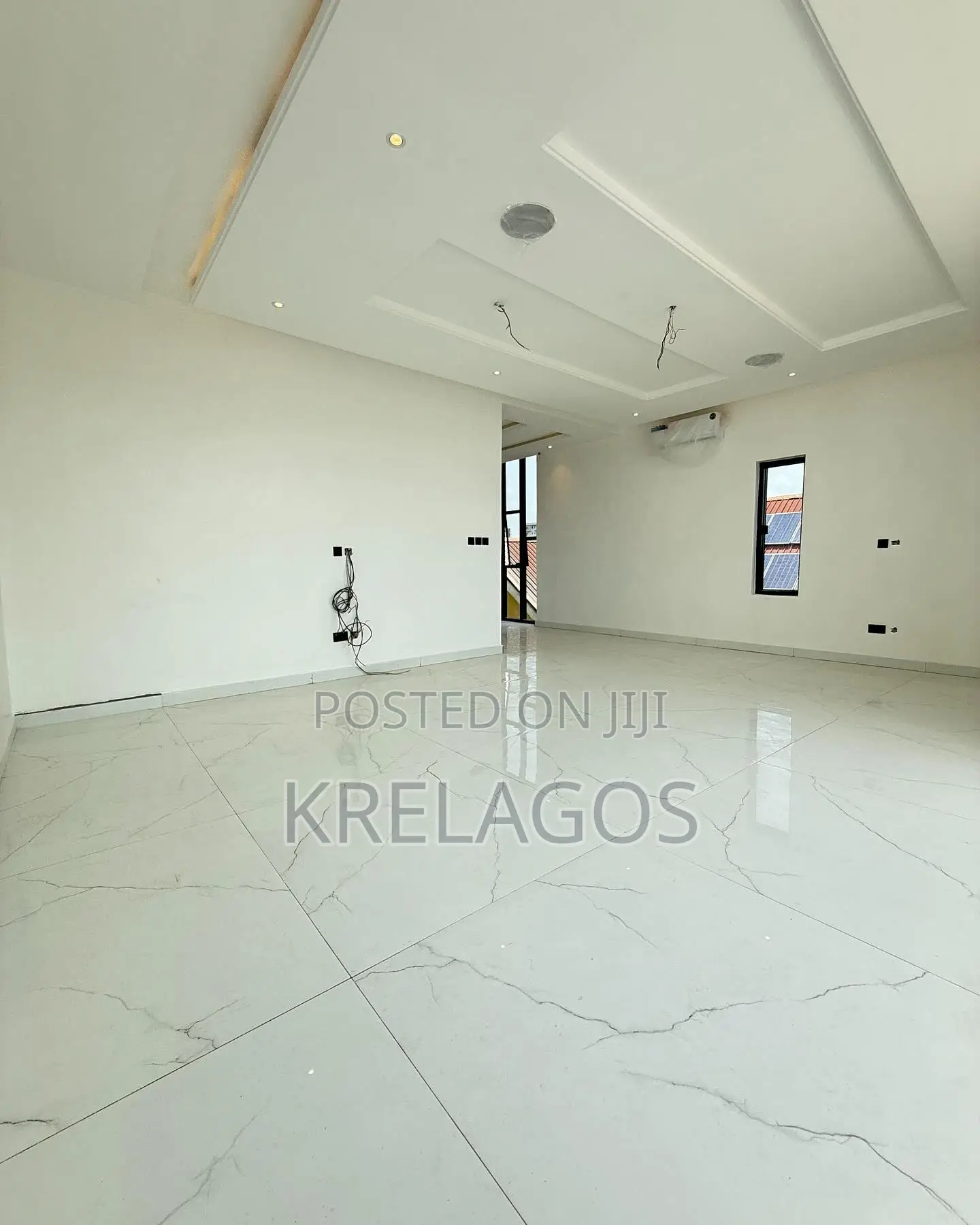 4bdrm Duplex in Lekki Phase 1 for sale in Lekki Phase 1