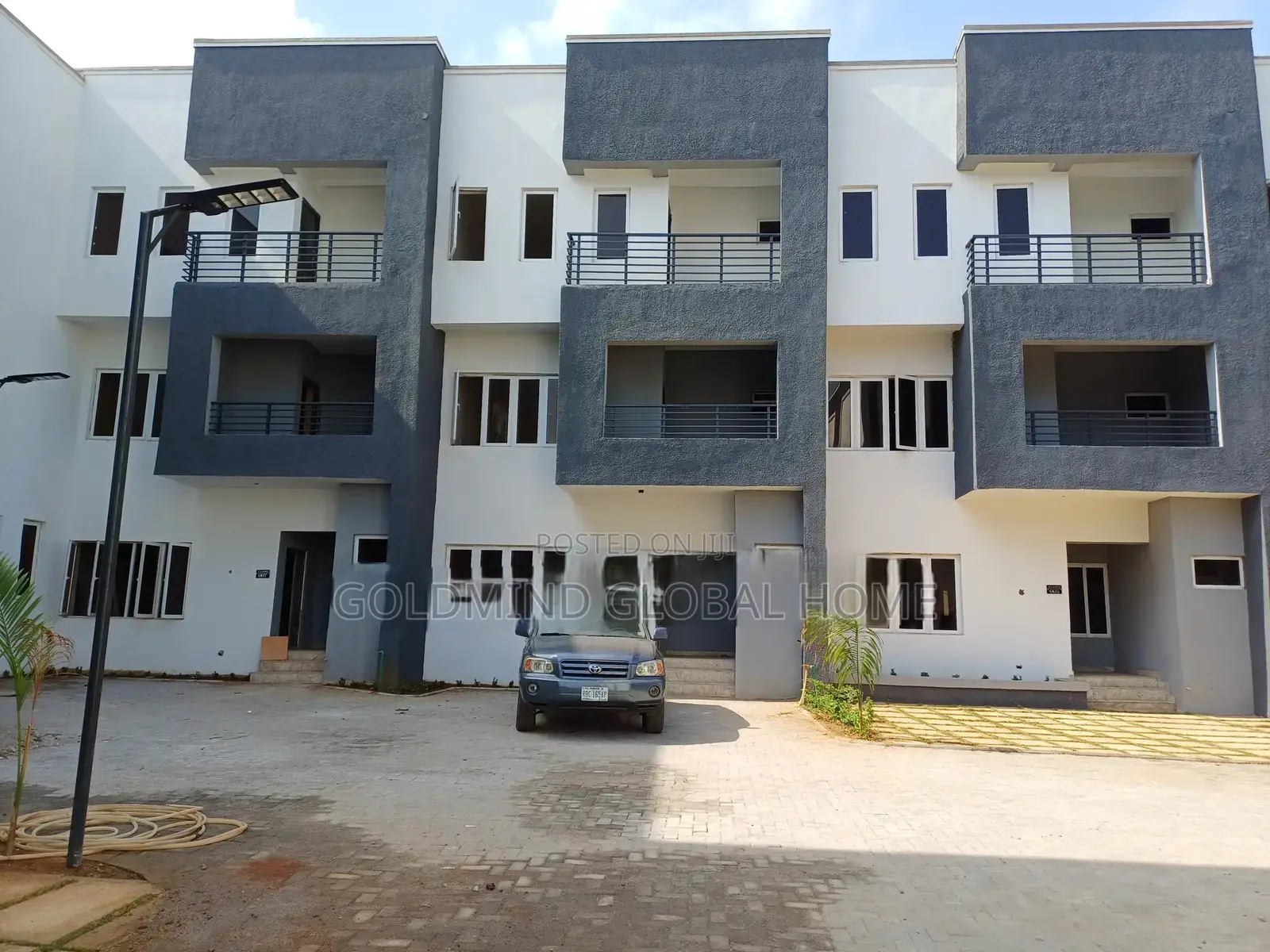 4bdrm Townhouse/Terrace in Mabushi for sale in Mabushi