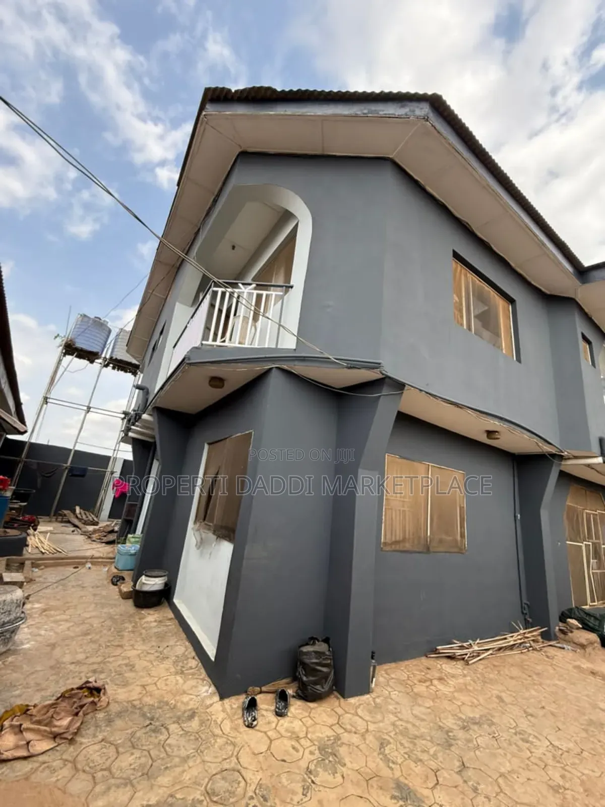 12bdrm Block of Flats in Egbeda for sale in Egbeda