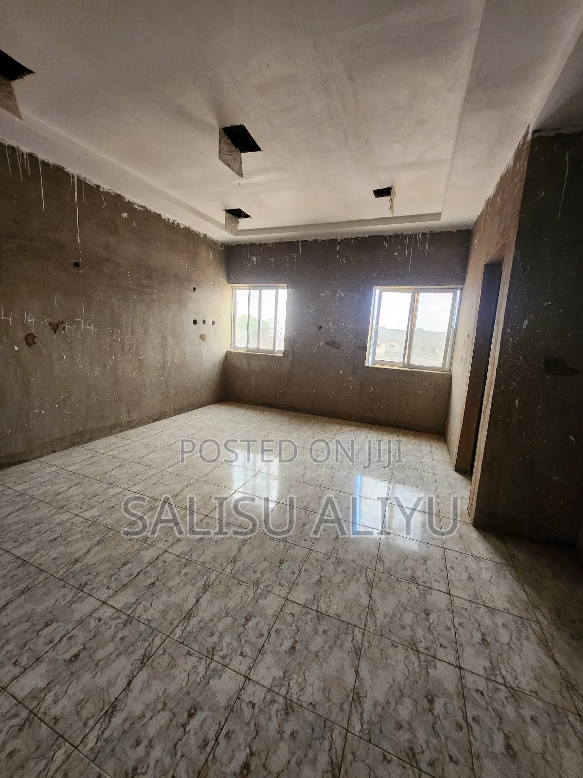 3bdrm Apartment in Idu/ Mbora for sale in Mbora