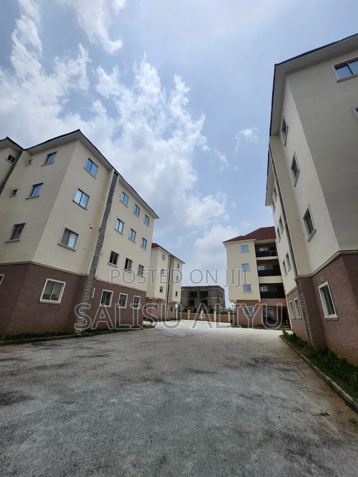 2bdrm Apartment in Mbora/ Idu for sale in Mbora