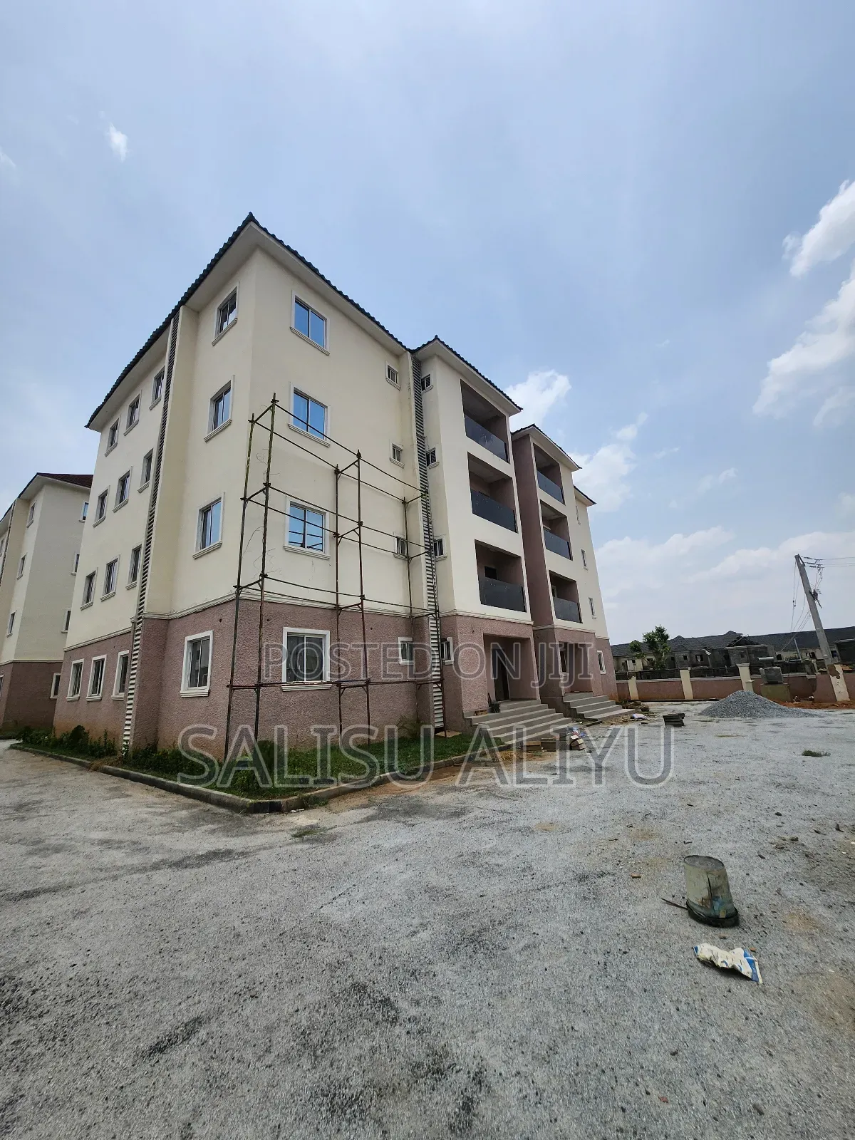 2bdrm Apartment in Mbora/ Idu for sale in Mbora