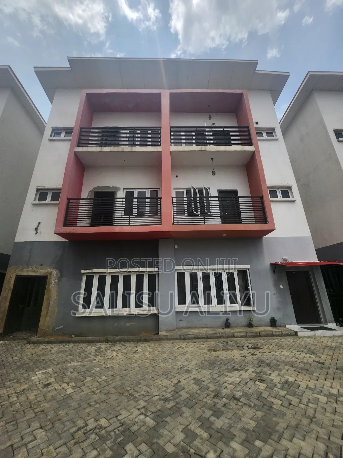 4bdrm Duplex in Idu/Mbora for sale in Mbora