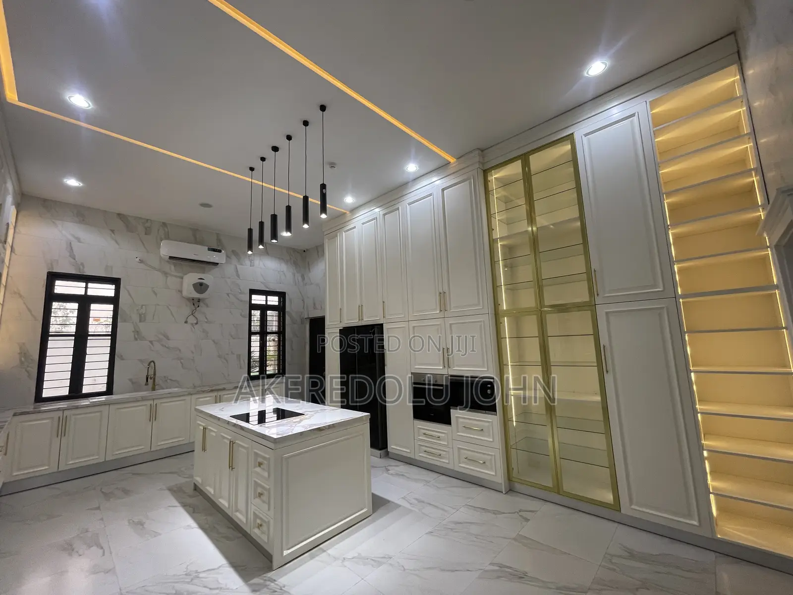 8bdrm Duplex in Guzape District for sale in Guzape District