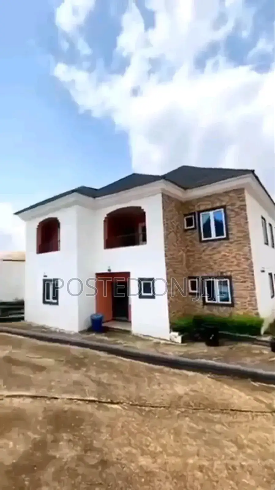 Furnished 4bdrm Duplex in Old Gra, Enugu for sale in Enugu