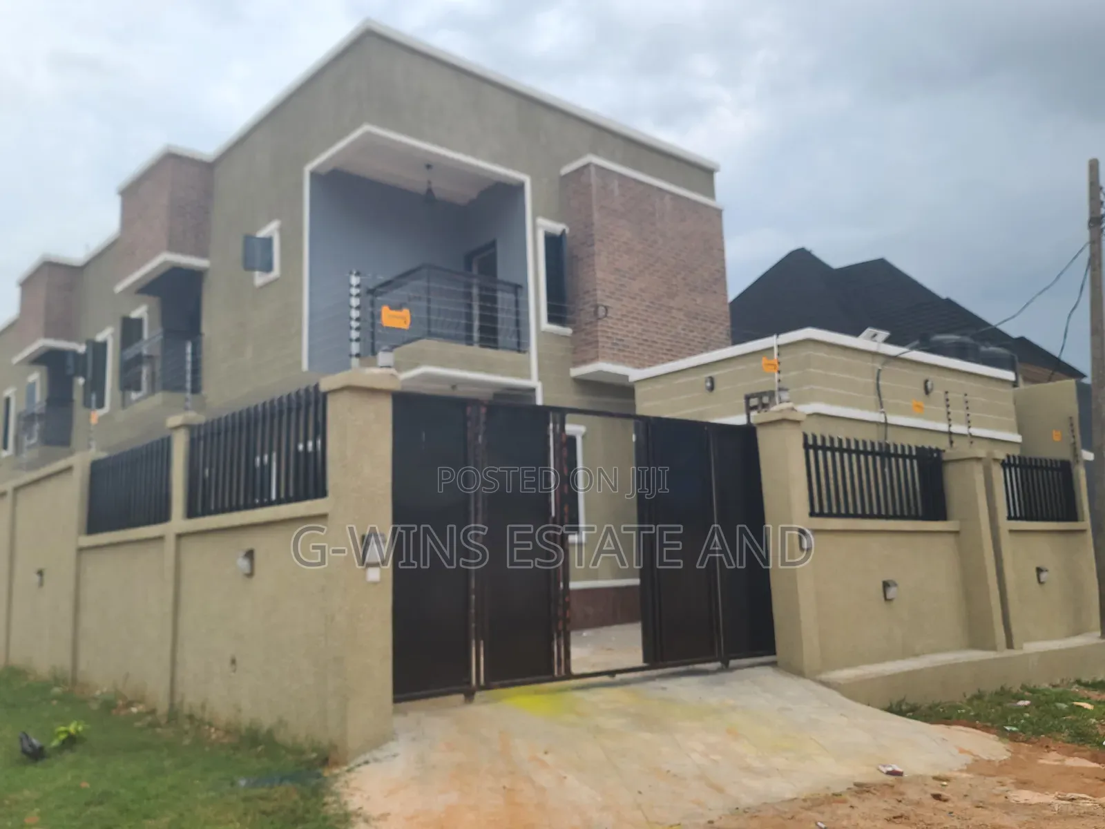 4bdrm Duplex in Ogunmwenyi Off Ugbor, Benin City for rent in Benin City