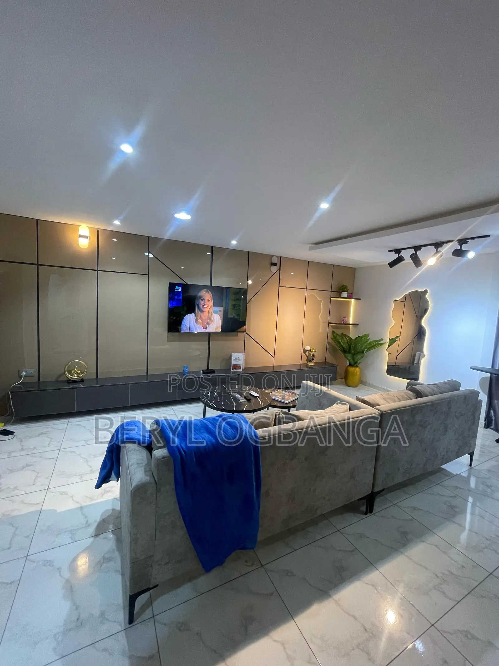 Brand New 1bed Apartment in Lekki Phase 1