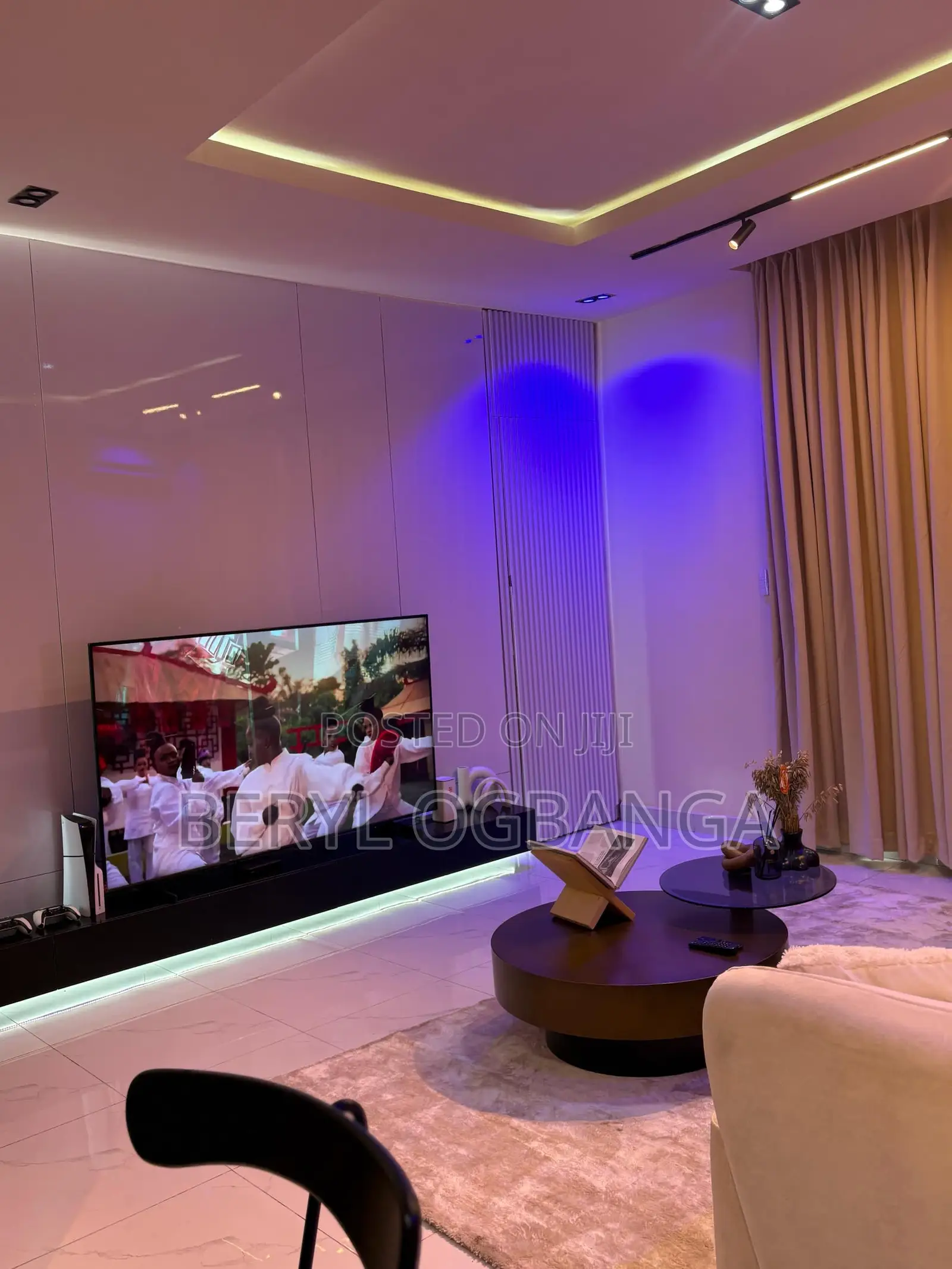 Beautiful and Luxurious 2 Bedroom Apartment. in Chevron