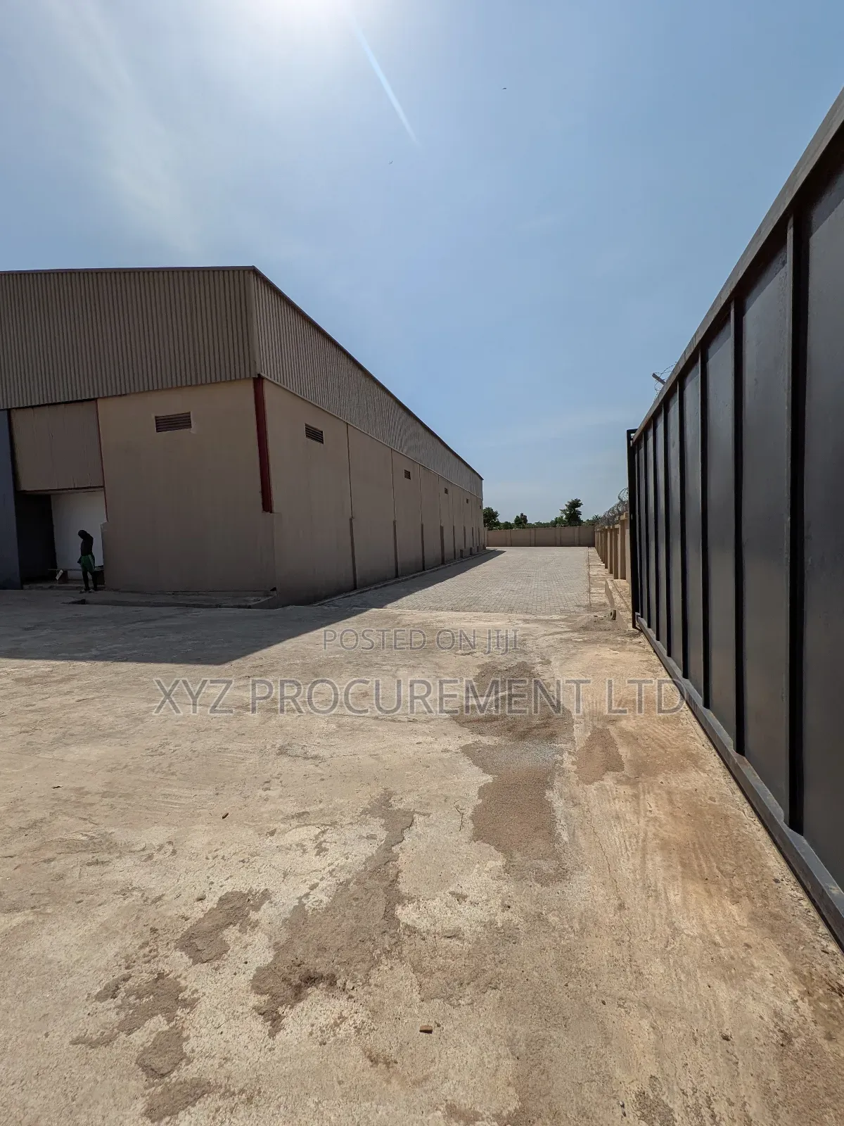 3,600 SQM Semi Furnished Warehouse in Idu Industrial