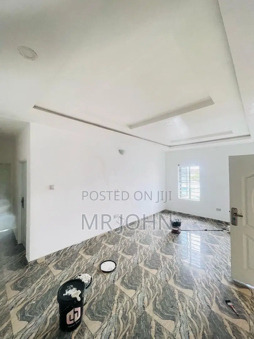 2bdrm Apartment in Owolabi Pr, Lekki for rent in Lekki