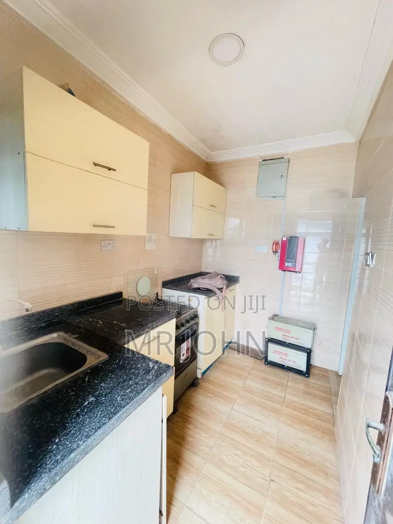 2bdrm Apartment in Owolabi Pr, Lekki for rent in Lekki