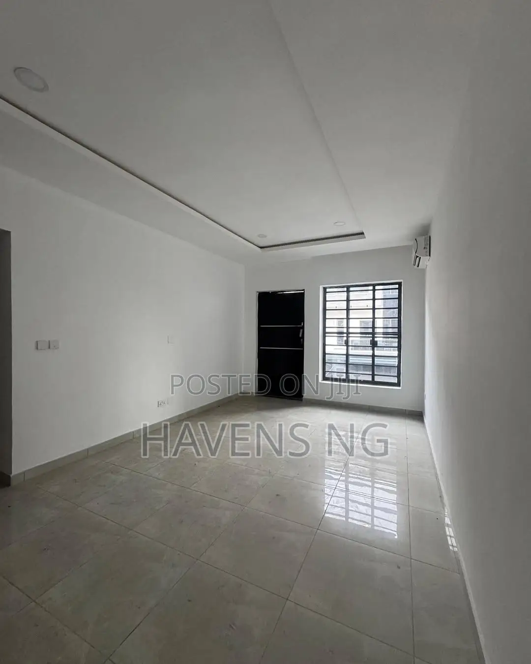 4bdrm Duplex in 1004 for sale in 1004