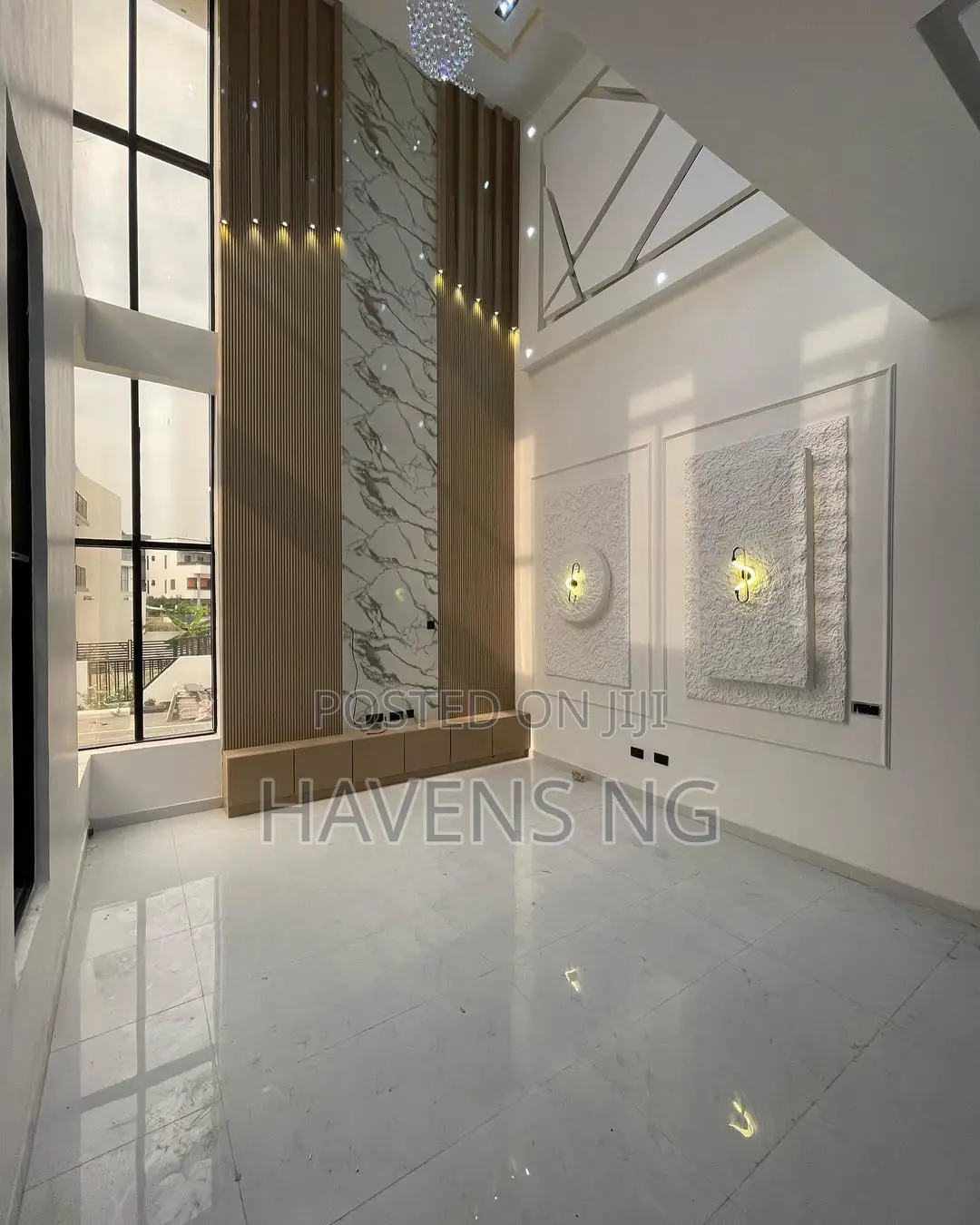 5bdrm Duplex in Osapa london for sale in Osapa london