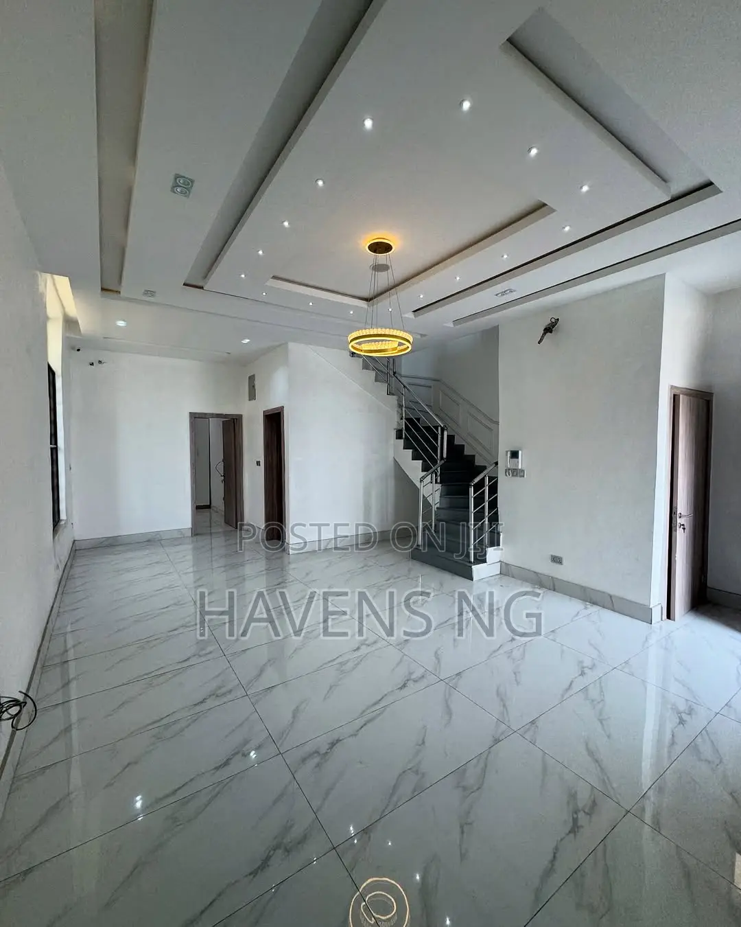 4bdrm Duplex in Lekki Phase 1 for sale in Lekki Phase 1