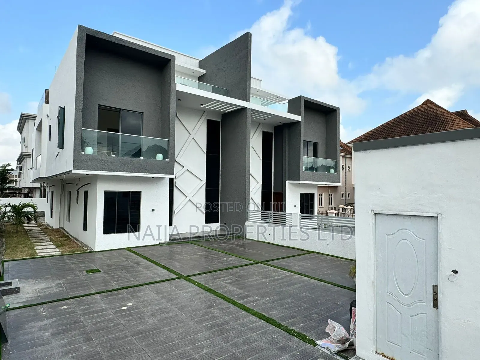 5bdrm Duplex in Victory Park Estate, Lekki for sale in Lekki