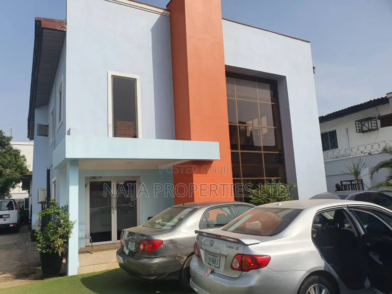 Office Building on 550sqm Land in Victoria Island for Sale in Victoria Island