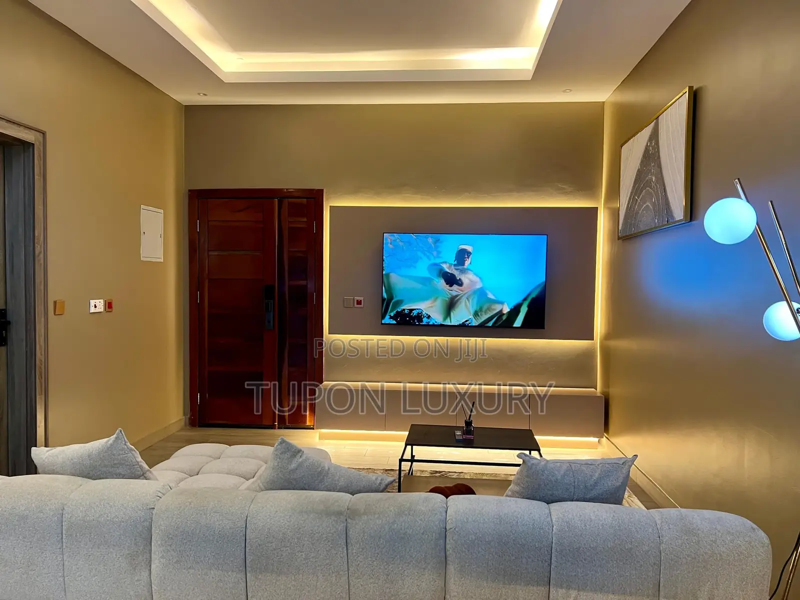 Luxury 1bedroom Loft/Maisonnette With Pool and Gym in Lekki