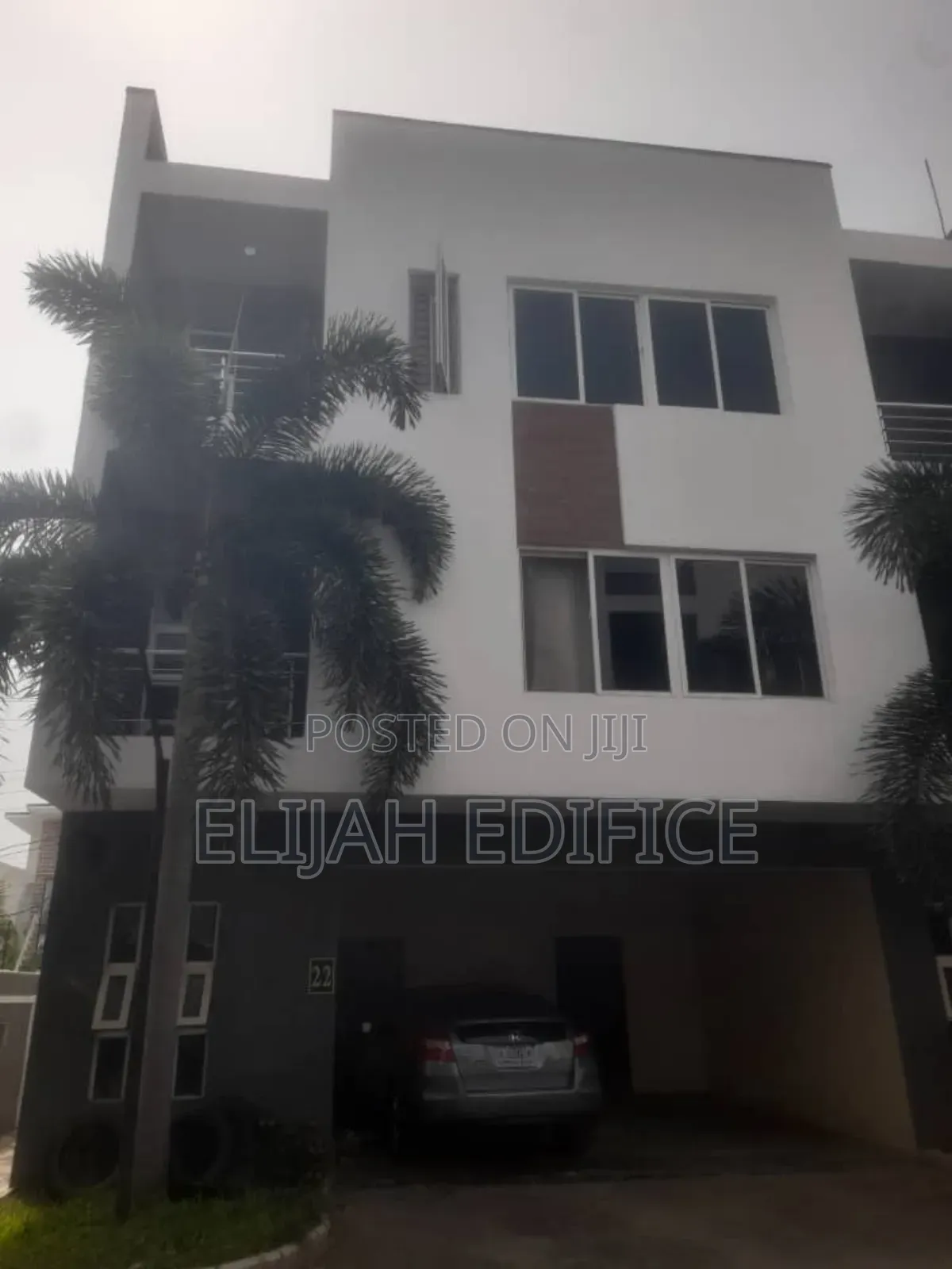 Furnished 4bdrm Townhouse/Terrace in Osapa London, Lekki for sale in Lekki