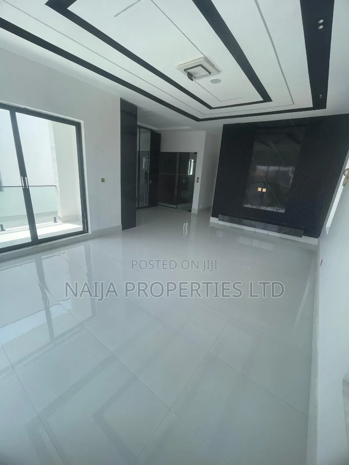 5bdrm Duplex in Sangotedo for sale in Sangotedo