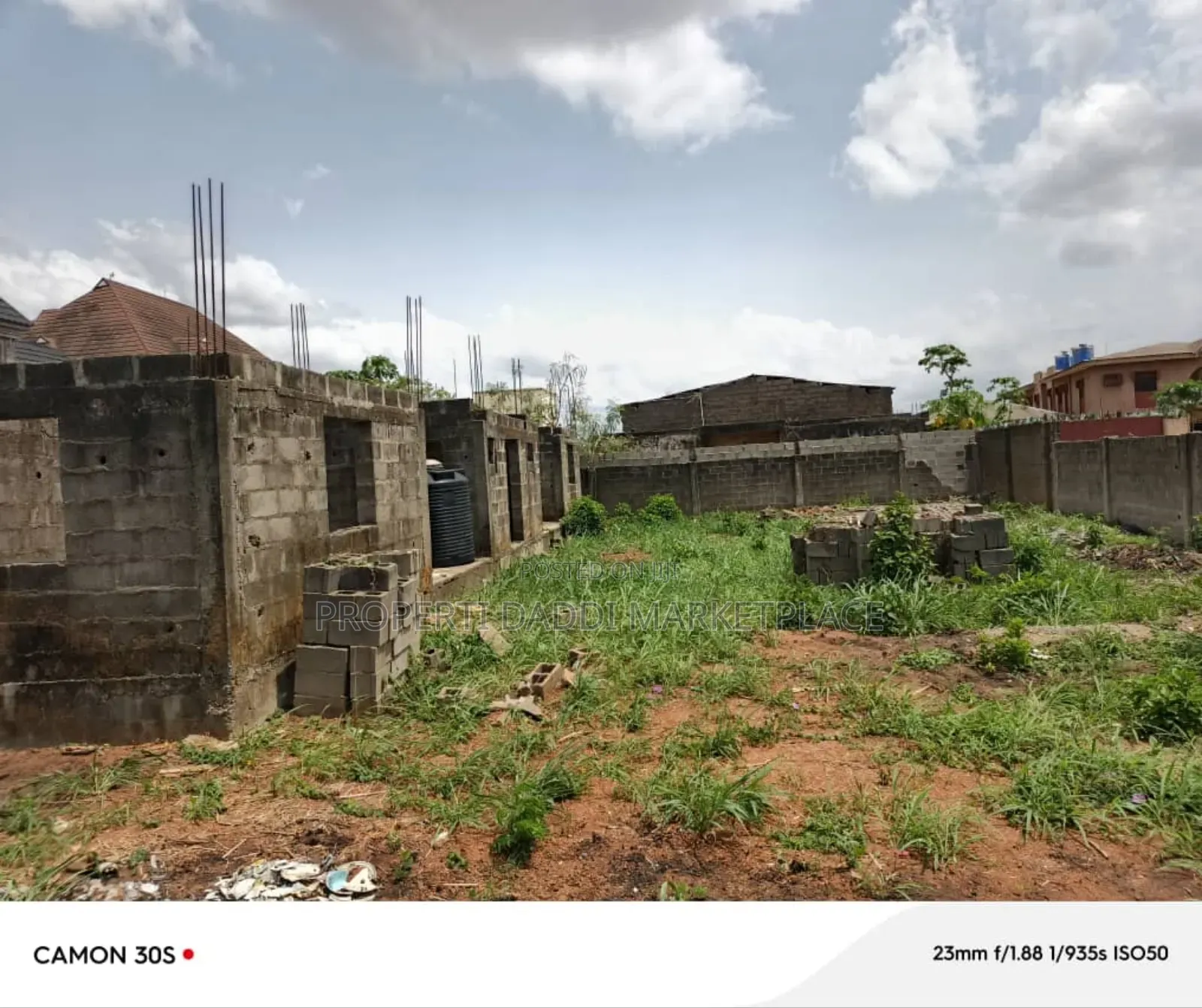 Dry Virgin Land for Sale at Ipaja in Ipaja / Ipaja