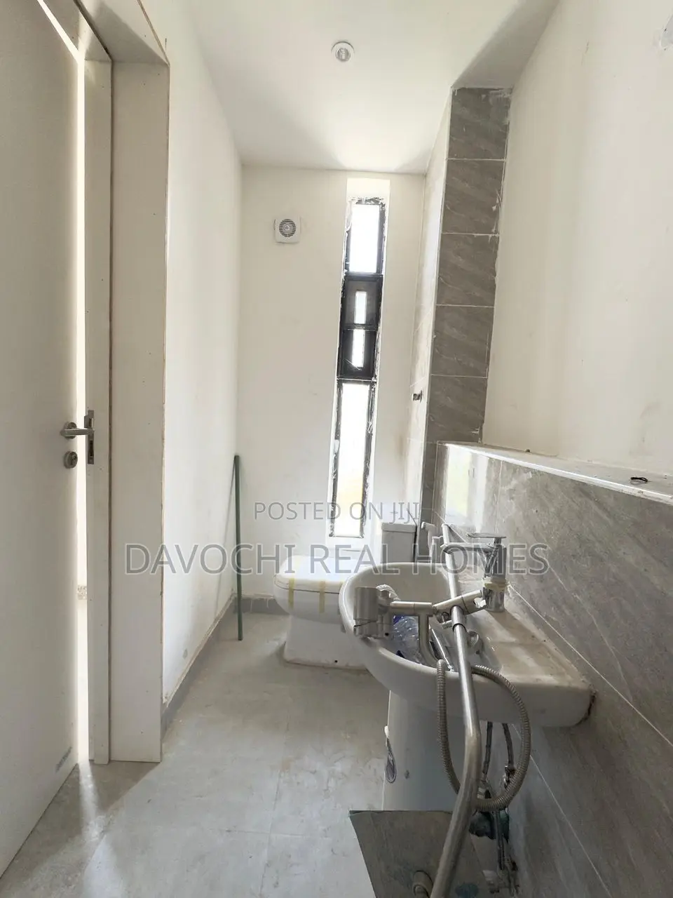 Luxury 4 Bedroom Terraced Duplex for Sale in Ikate
