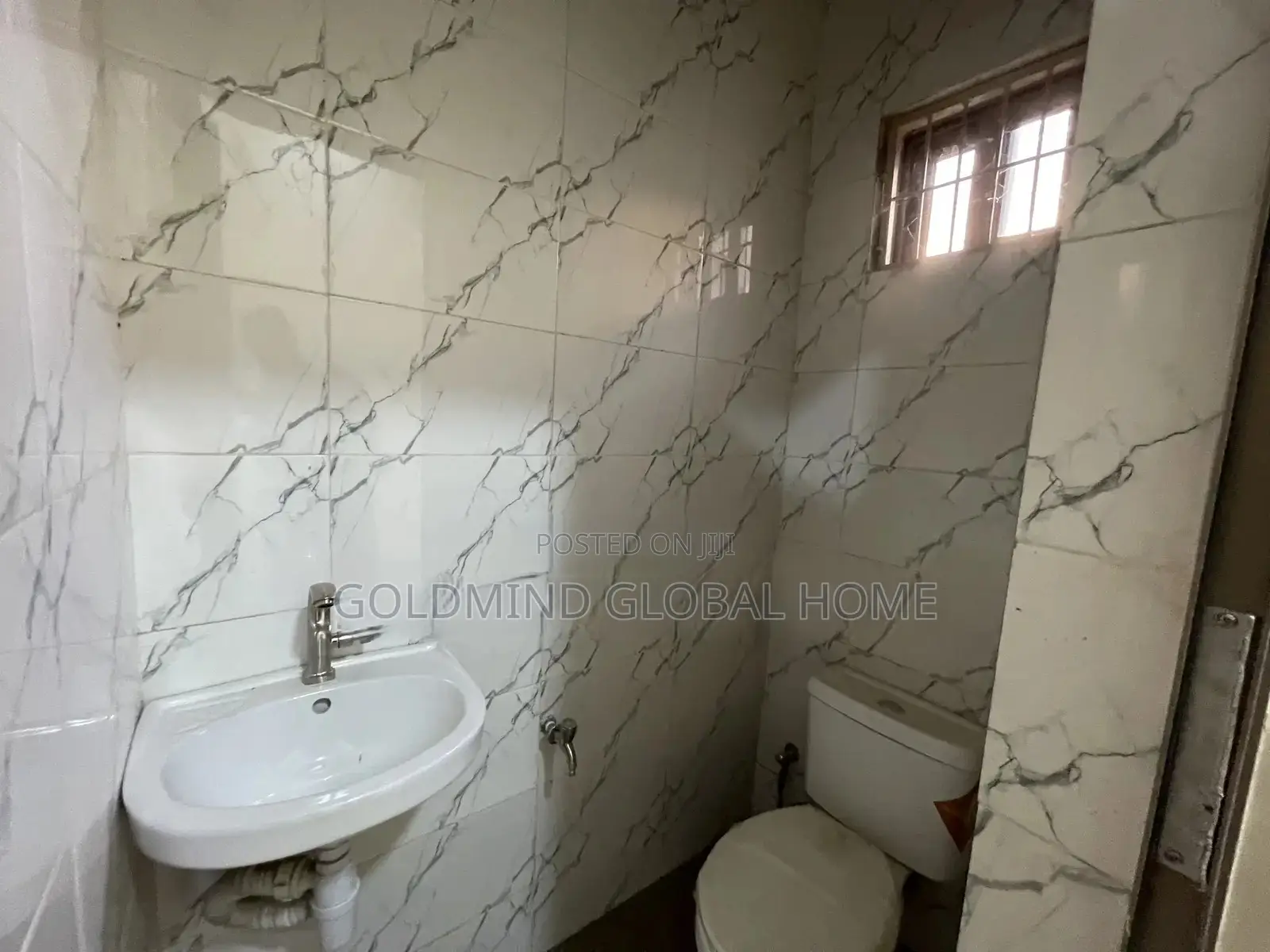 Brand New 42 SQM Ground Floor Space Shop in Central Business District