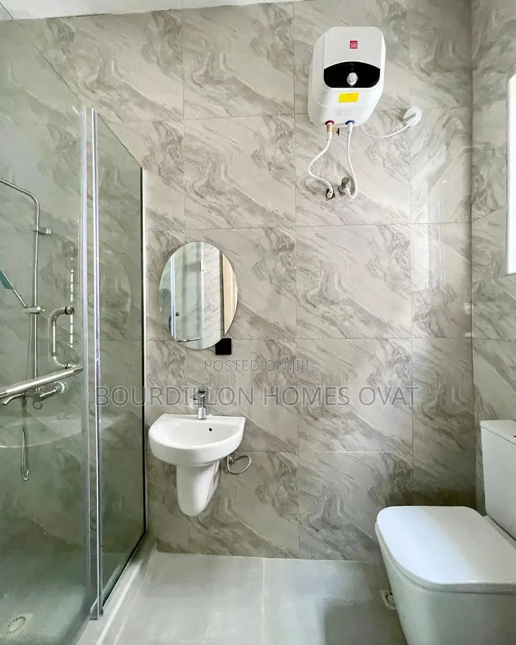 4bdrm Duplex in Ologolo for sale in Ologolo