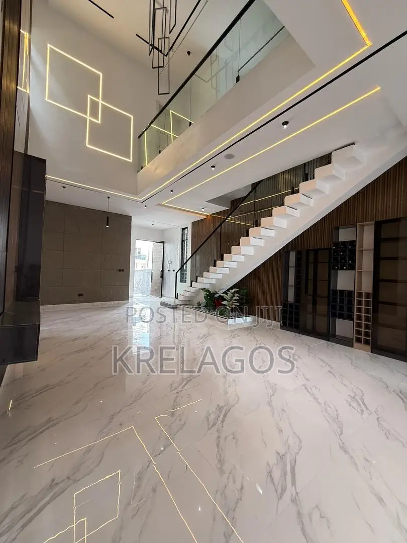 5bdrm Duplex in Ado / Ajah for sale in Ado / Ajah