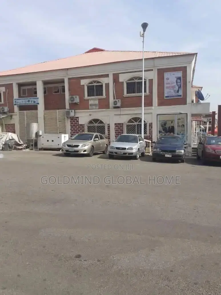 Shop Measuring 9sqm at Kaura Modern Market for Sale in Kaura