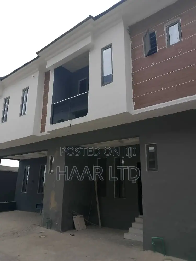 4bdrm Duplex in VGC / Ajah for sale in VGC / Ajah