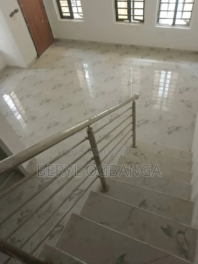 4bdrm Duplex in VGC / Ajah for sale in VGC / Ajah