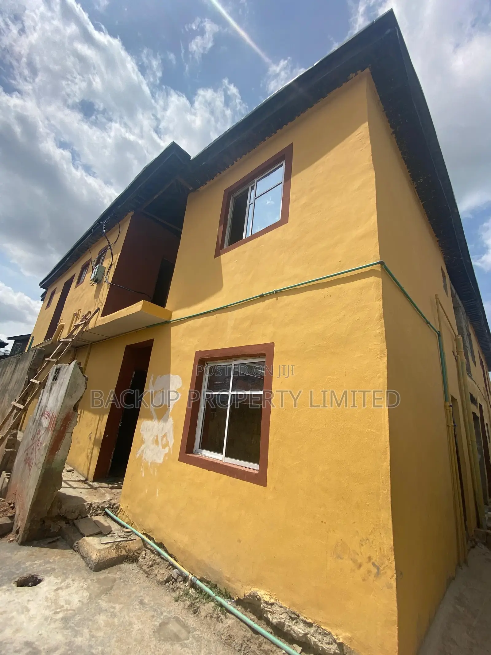 1bdrm Apartment in Gbagada for sale in New Garage / Gbagada