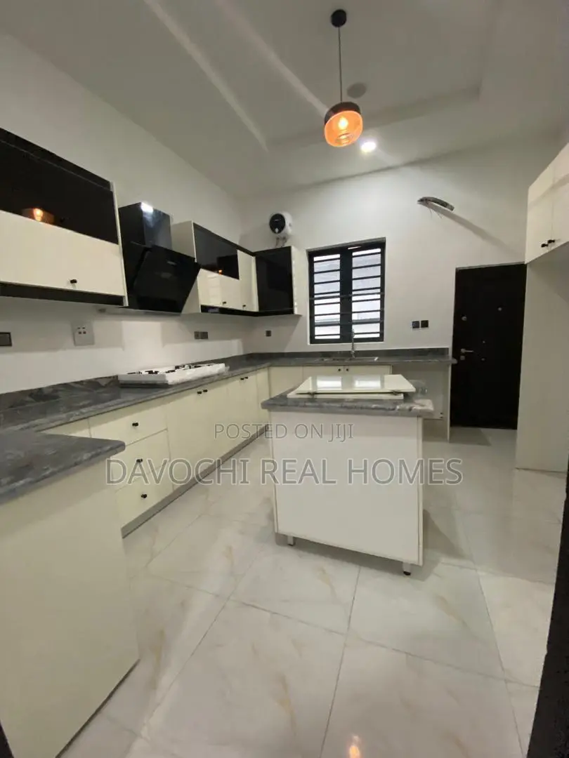 4bdrm Duplex in Osapa London for rent in Osapa london