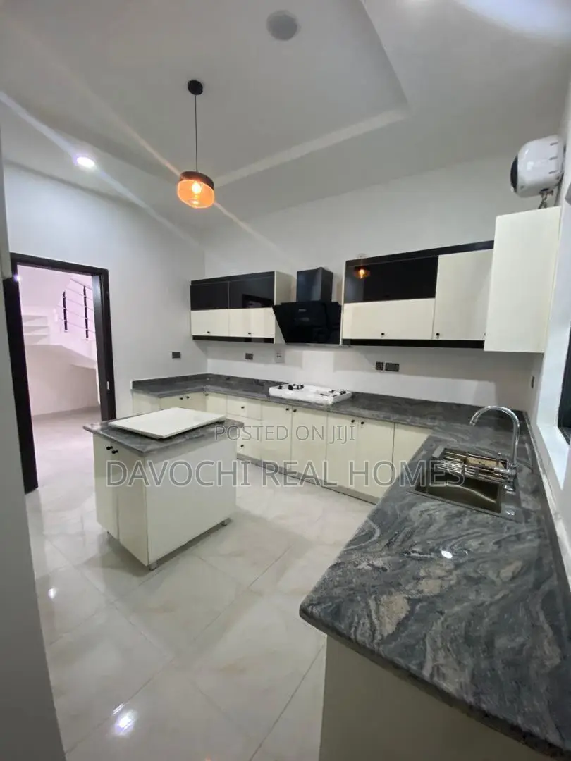 4bdrm Duplex in Osapa London for rent in Osapa london
