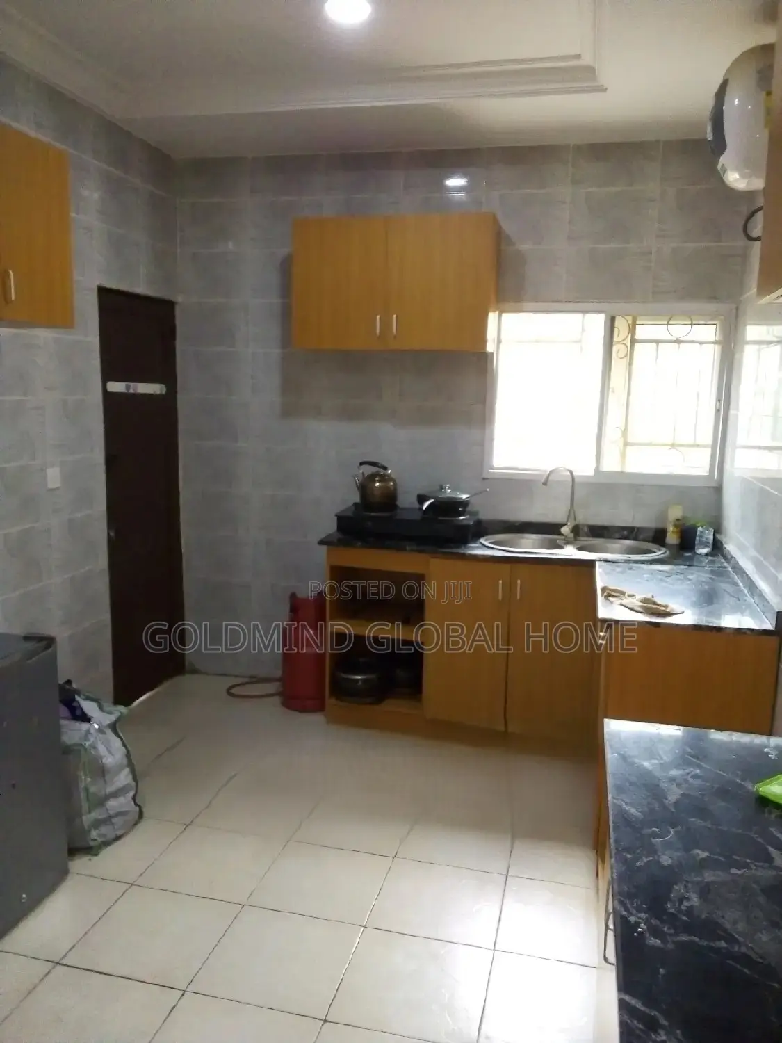 3bdrm Block of Flats in Amac, FHA for sale in FHA