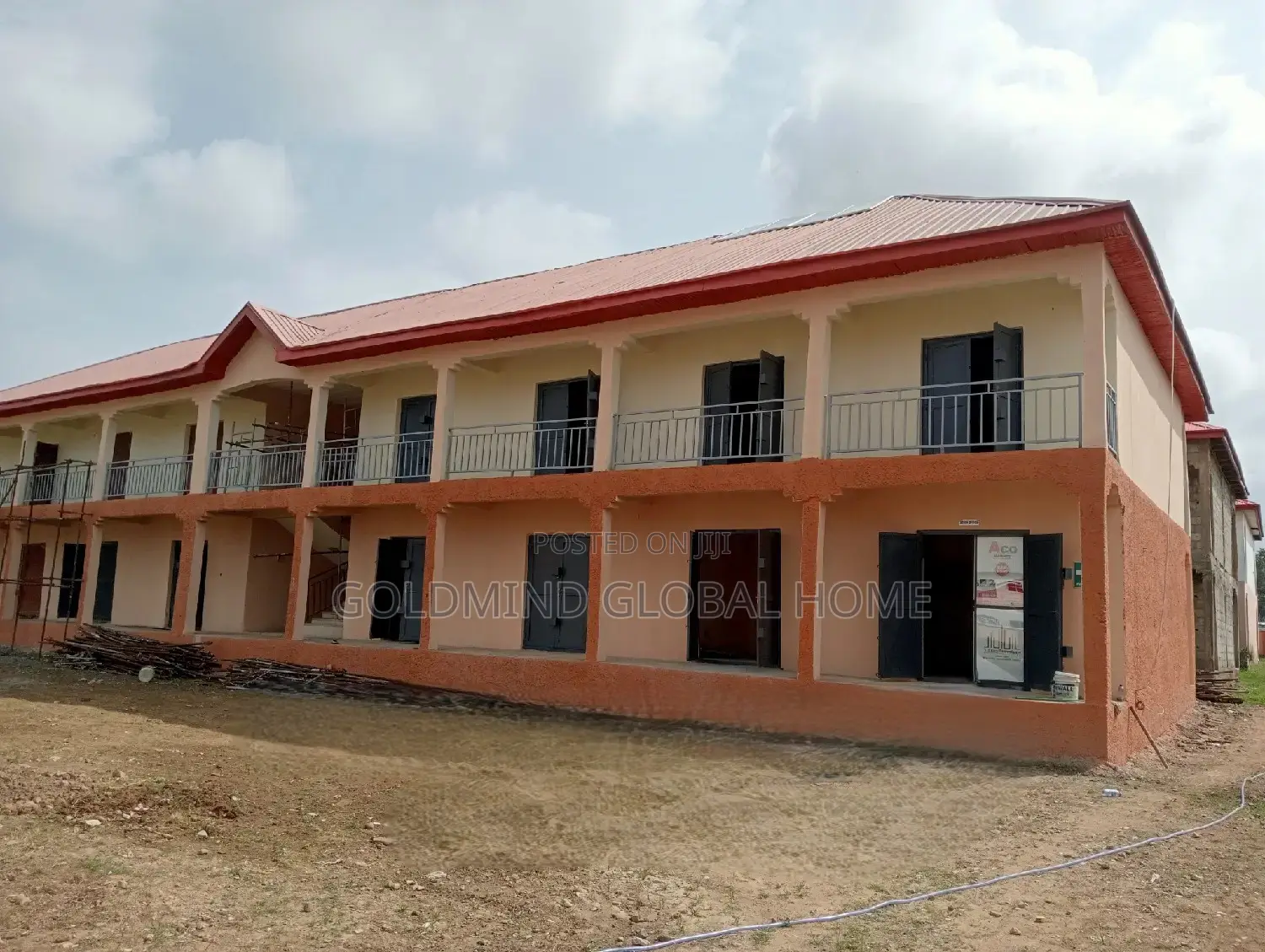 Lock Up Shop for Sell in Lugbe in Sabon Lugbe