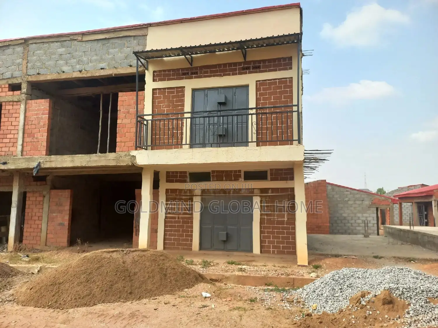 Mini Warehouse Shop Available for Sale at Fo1 Market in Kubwa