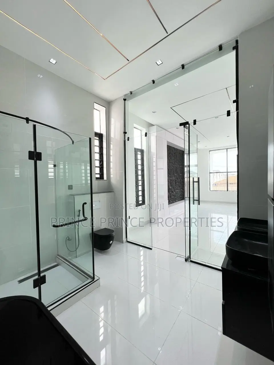 Furnished 5bdrm Duplex in Lekki Chevron for sale in Lekki