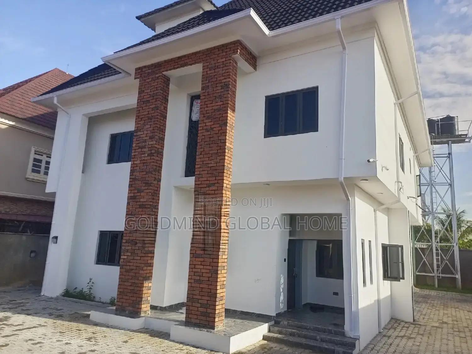 5bdrm Duplex in Gaduwa for sale in Gaduwa