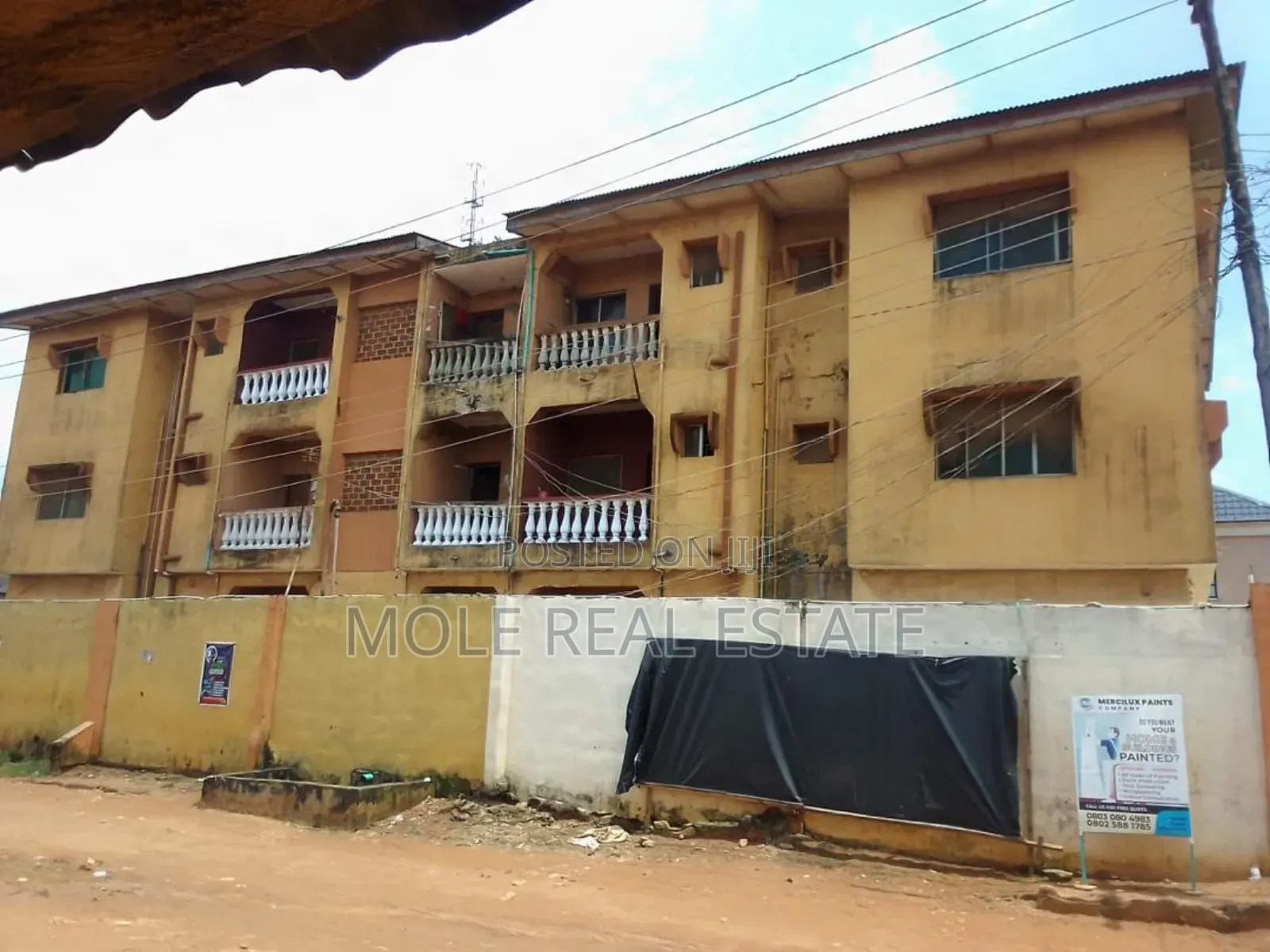 3bdrm Block of Flats in Hossana Estate By for sale in Ago Palace