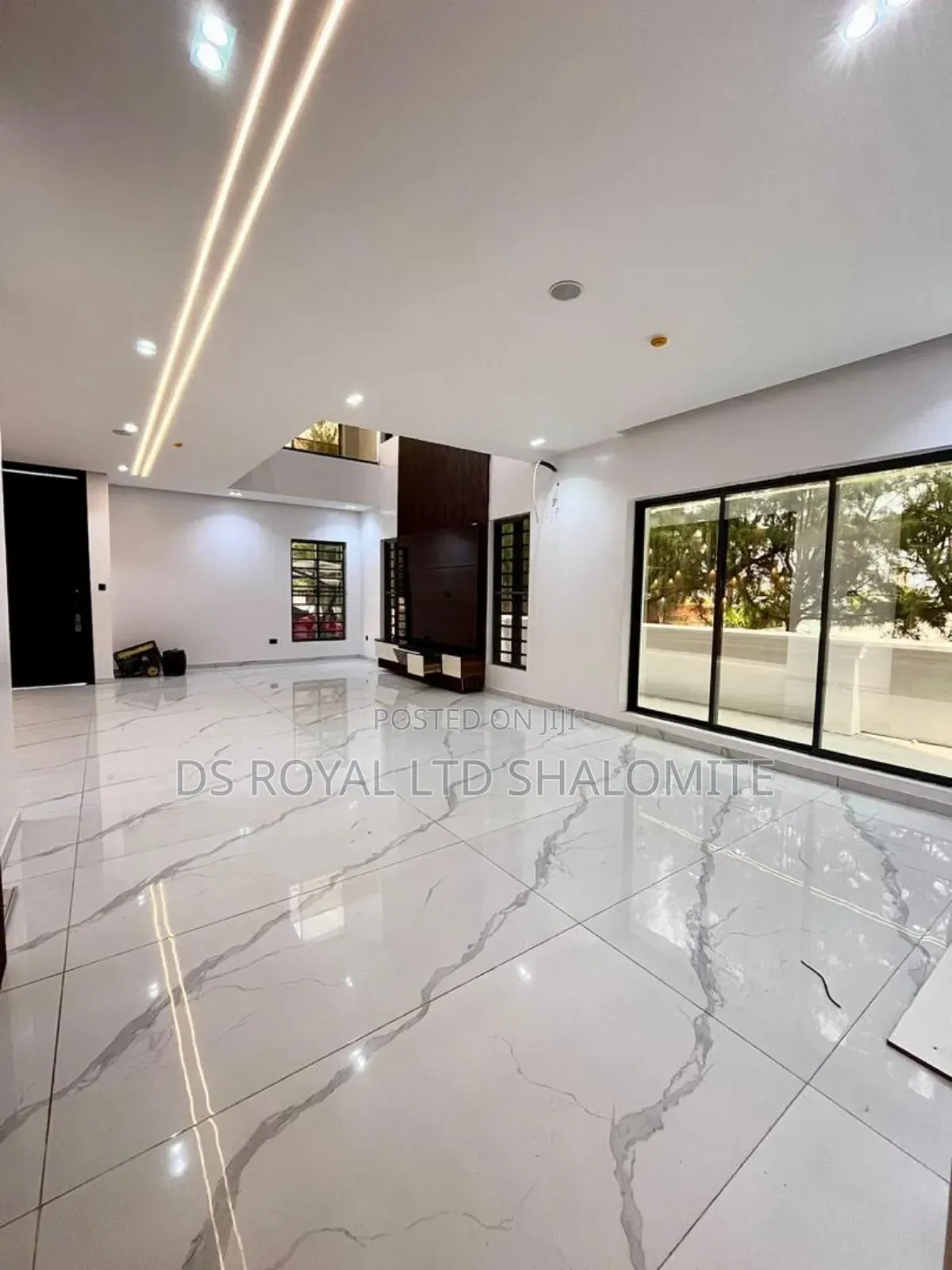 5bdrm Duplex in Lagos Island / Lagos Island for sale in Lagos Island / Lagos Island