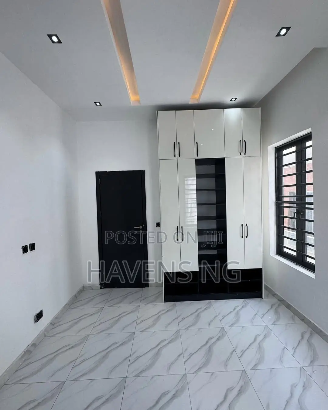 5bdrm Duplex in Abraham Adesanya Estate for sale in Abraham Adesanya Estate