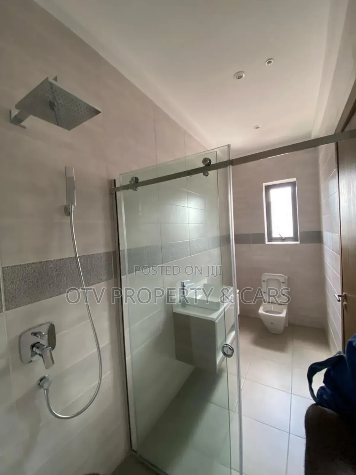 Furnished 4bdrm Penthouse in Banana Island for sale in Banana Island