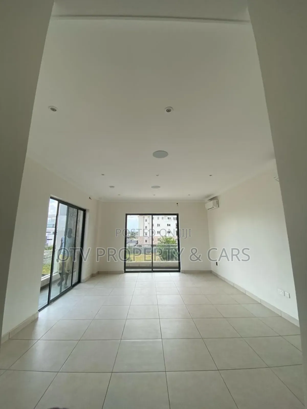 Furnished 4bdrm Penthouse in Banana Island for sale in Banana Island