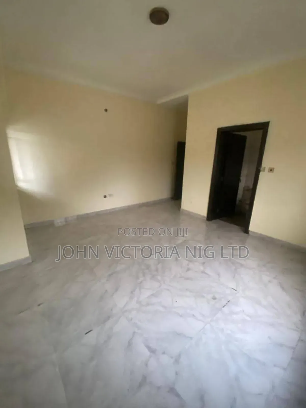 12bdrm Block of Flats in Off Freedom Way, Lekki Phase 1 for sale in Lekki Phase 1