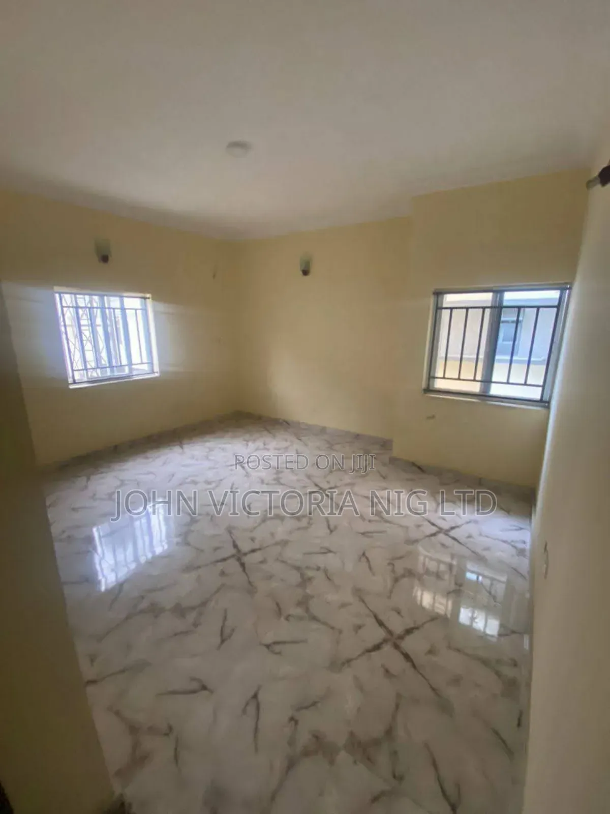 12bdrm Block of Flats in Off Freedom Way, Lekki Phase 1 for sale in Lekki Phase 1